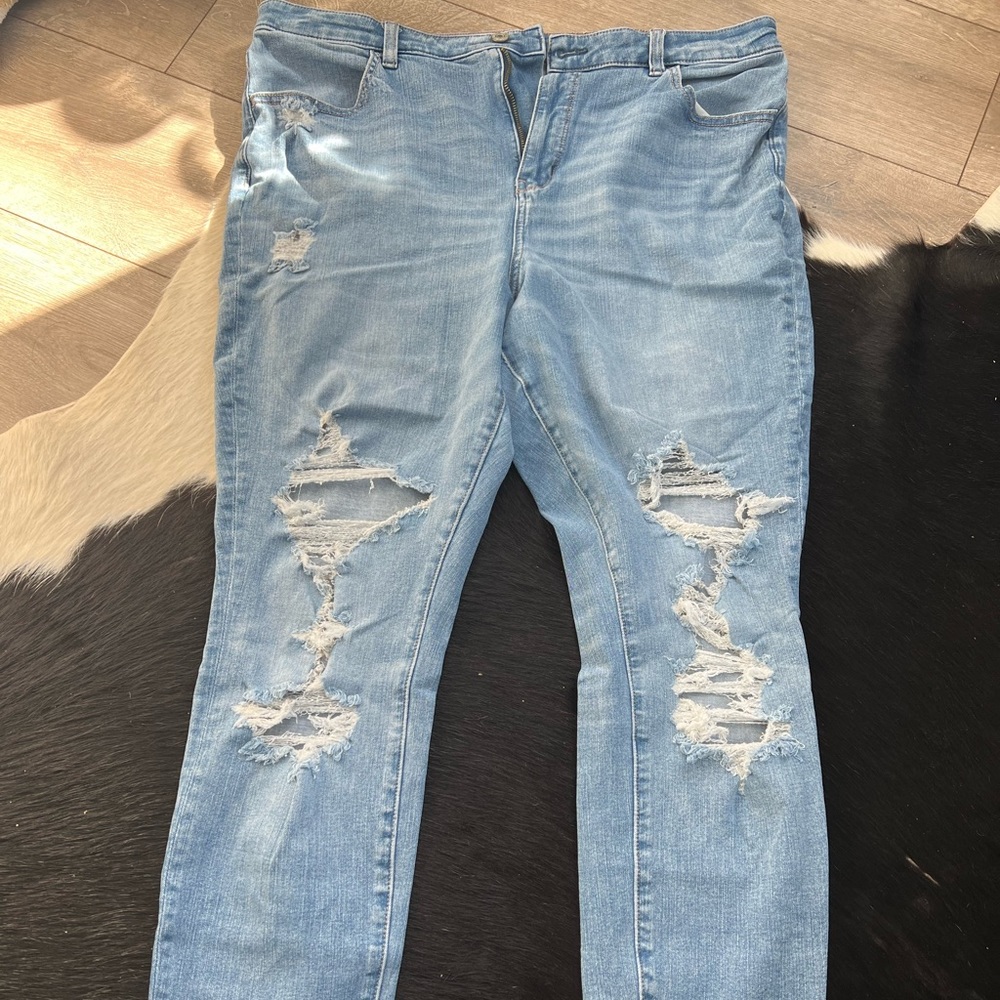 American Eagle skinny jeans